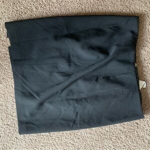 Tabard Petite 8P Black Pencil Skirt NWT